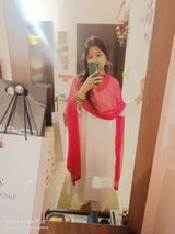 Akansha . review photo