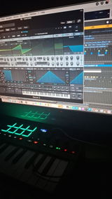 Alex Neuret review photo