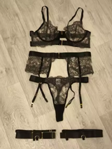 Mateusz review photo