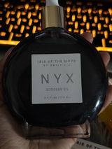 M review photo
