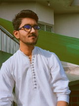 Ali Raza review photo