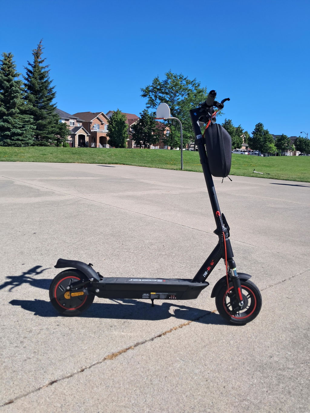 iScooter i10 650W Peak Motor Commuter Electric Scooter