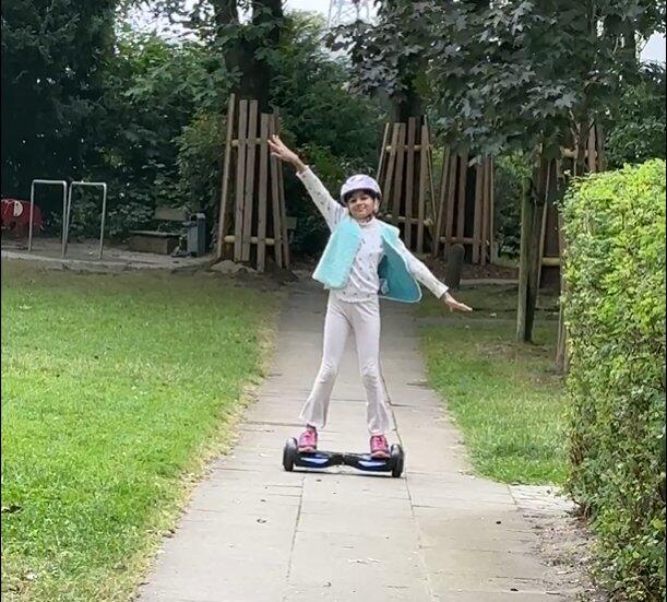 iScooter H2 Hovervoard with Bluetooth