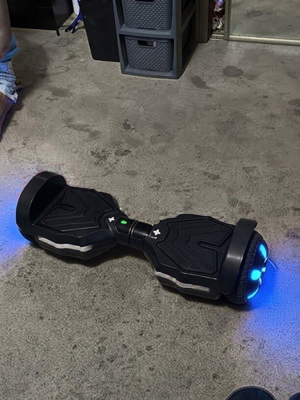 iScooter H2 Hovervoard with Bluetooth