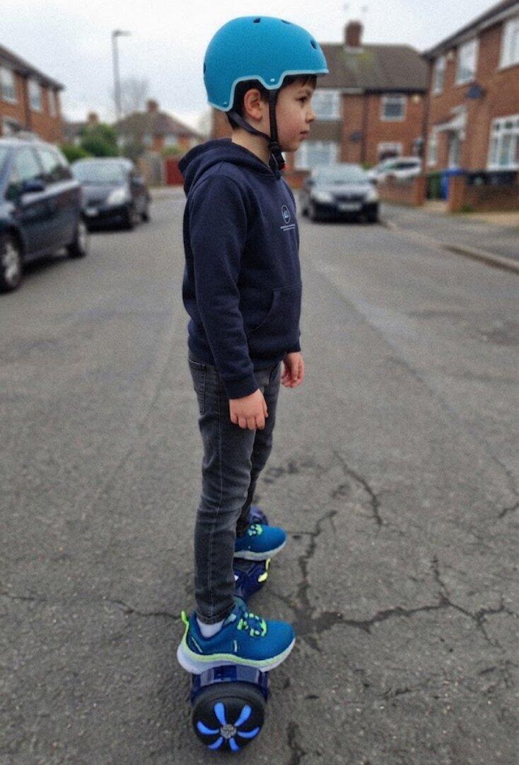 iScooter H2 Hovervoard with Bluetooth