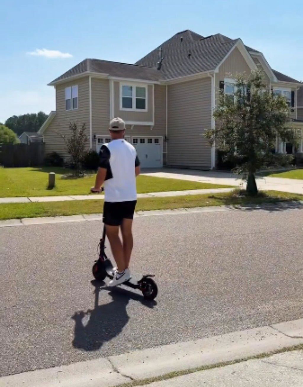 iScooter i8M Electric Scooter 30 KM/H Speed