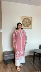 Meena Suriyal review photo
