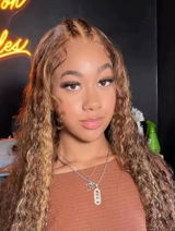 Iyonna Melson review photo