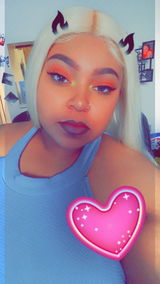 Miyanna Lomax review photo