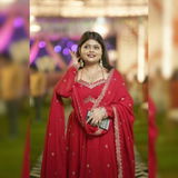 Priya review photo