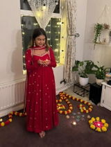 Vaishali review photo