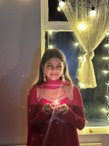 Vaishali review photo