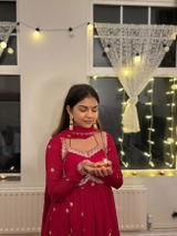 Vaishali review photo