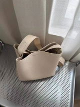 natori review photo