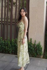 Danielle review photo