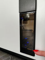 Aaron Wat review photo