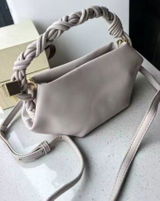 Anonyme review photo