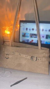 Anonyme review photo