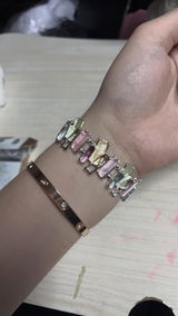linda review photo