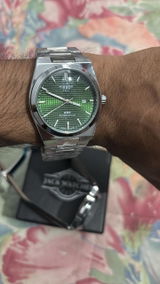 uzair naeem review photo