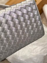 Nour review photo