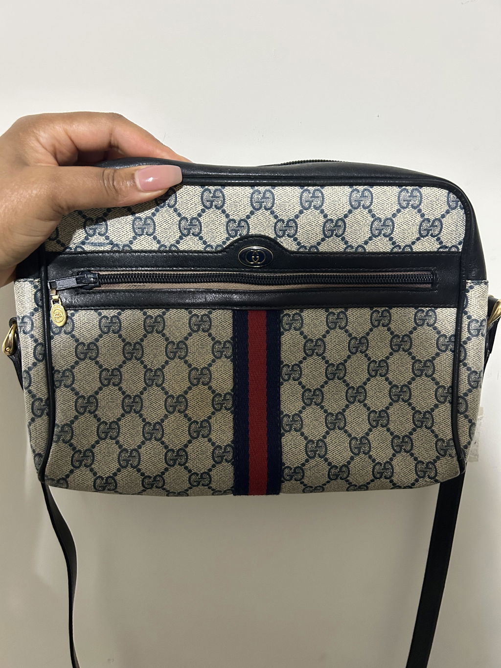 Gucci Vintage GG Supreme Ophidia Crossbody Bag