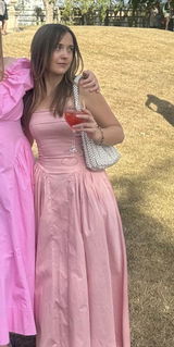 Isabel Hills review photo