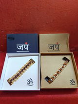 Chaitanya review photo
