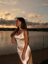 Annette review photo