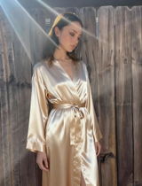 Kathryn Mumy review photo