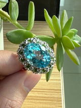 Leonora review photo