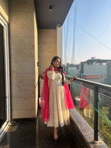 Akshita Taneja review photo