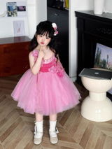 Mariah review photo
