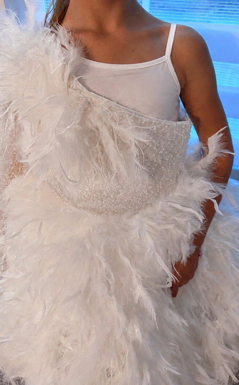 Luxury Arabic White Girl Dress Feathers for Kids Princess J394