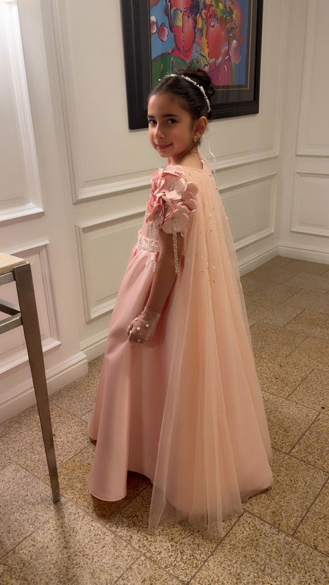 Luxury Dusty Pink Beaded Arabic Girl Dress with Cap Sleeves J037