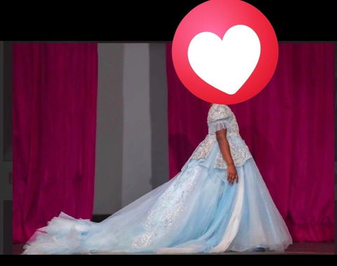 Luxury Arabic Blue Quinceanera Dresses Beaded Pearls J079
