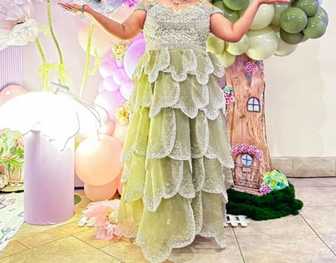 Luxury Green Tiered Ruffle Evening Dress with Beaded Embellishments SS385
