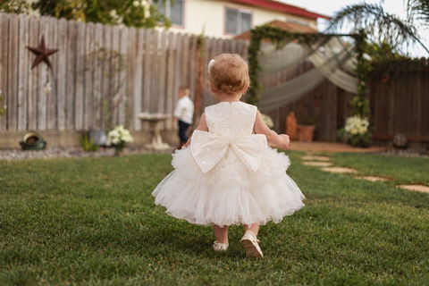 White Flower Girl Dress for Girls Embroidered Tulle Ball Gown with Ruffle Skirt for Wedding J863