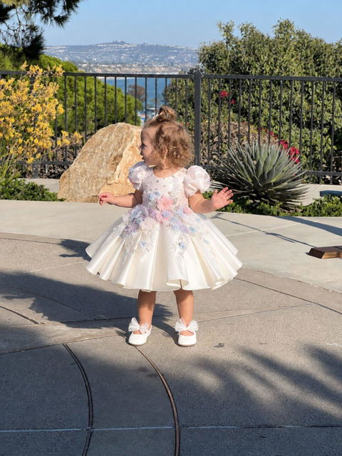 Luxury White Girl Dress Beaded Flowers Princess Birthday Gown J841