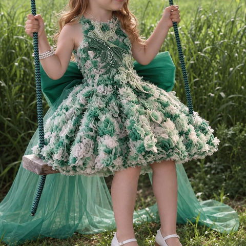 Green 3D Floral Tulle Flower Girl Dress with Sheer Train J505