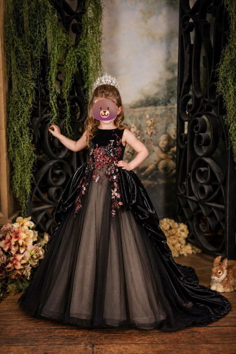 Black Sequined Embroidered Flower Girl Dress with Train J126