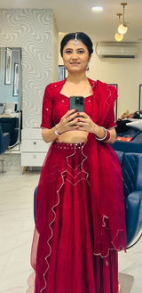 Kamya Singh review photo