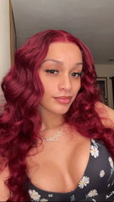 Joseline Souza review photo