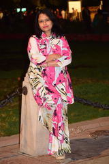 Meenu Gupta review photo