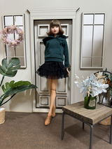 V review photo