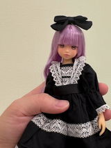 V review photo
