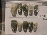B. H review photo