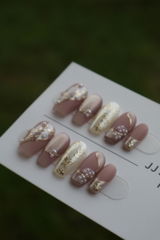 Mya review photo