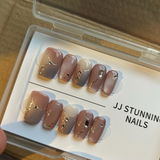 chelsey review photo
