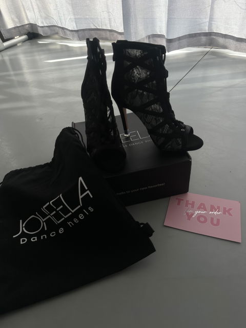 Bella noir - Talons stilettos - Personnalisable